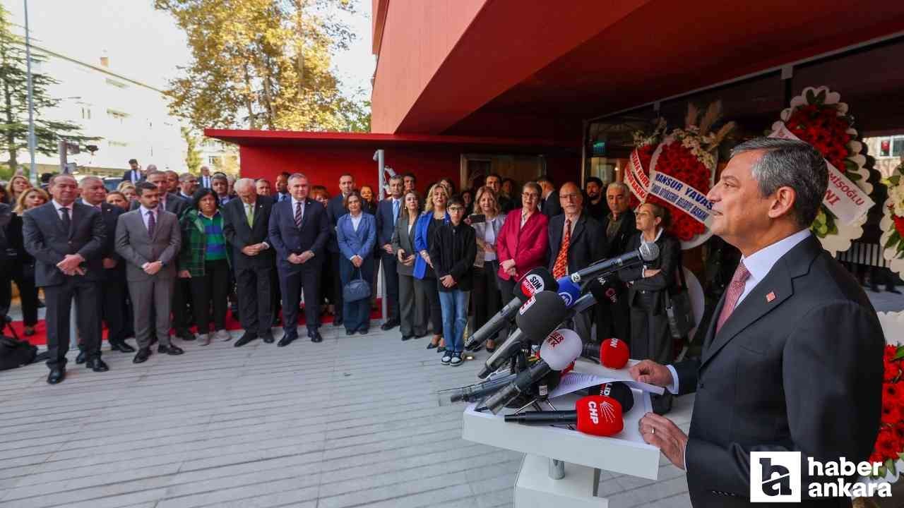 Özgür Özel, Ankara’da Eczacılık Müzesi açılışına katıldı