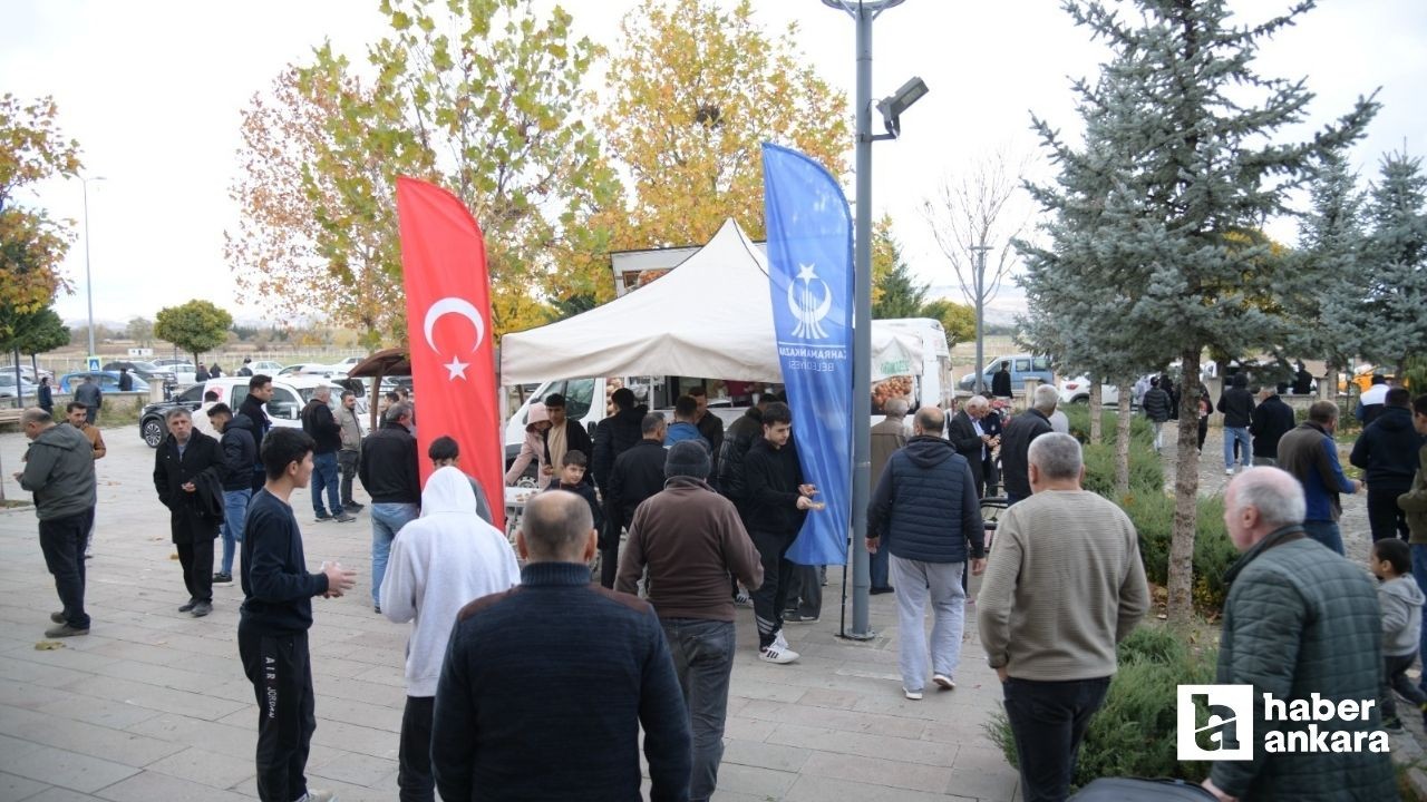 Kahramankazan'da şehitlerimiz için lokma ikram edildi