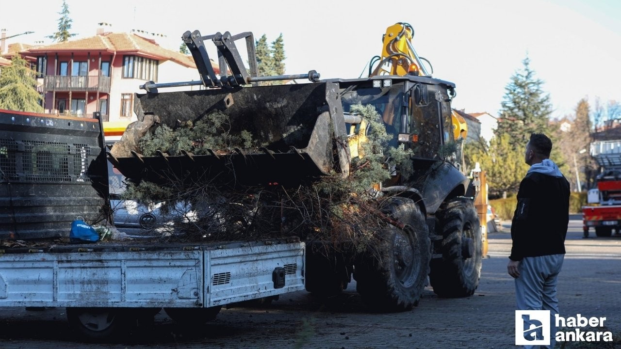 Etimesgut Belediyesi ekipleri 4 mahallede temizlik ve çevre düzenleme çalışması gerçekleştirdi