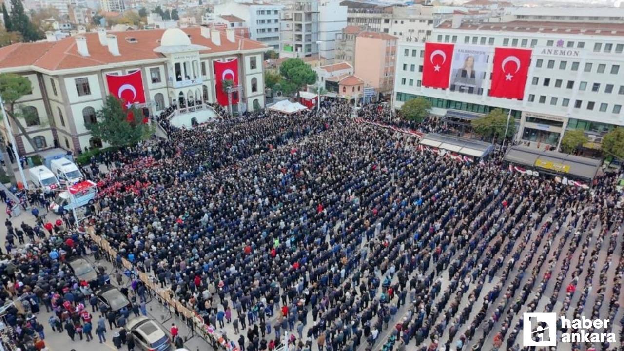Manisa Şehzadeler Belediye Başkanı Gülşah Durbay, son yolculuğuna uğurlandı