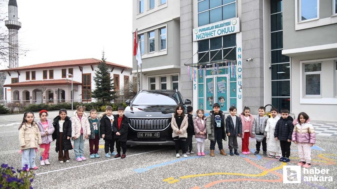 Pursaklar Belediyesi'nin Yerli Malı Haftası’nda sahne TOGG'un