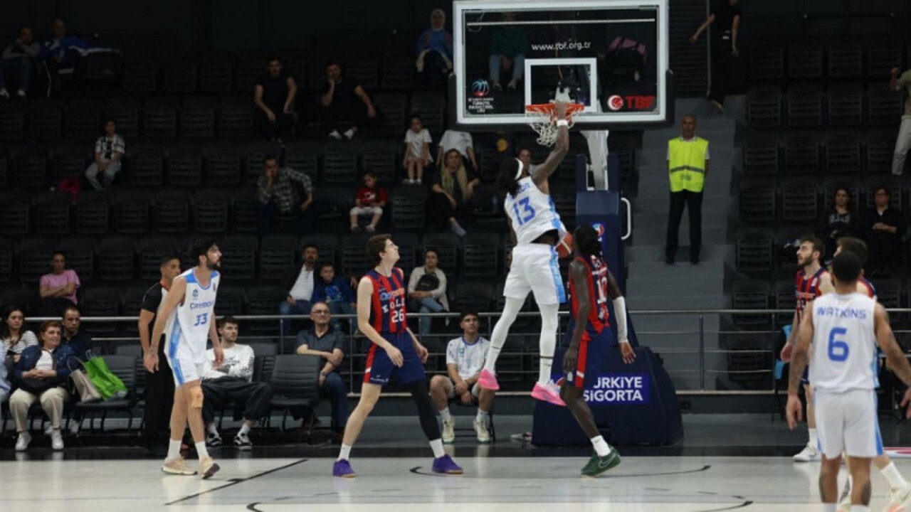 TED Ankara Kolejliler, Körfez deplasmanında