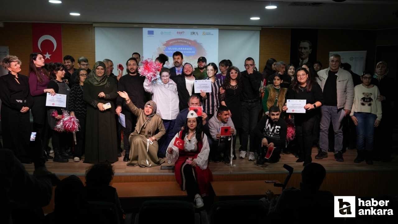 Keçiören’de “Sese Güç Ver” projesiyle engeller sanatla aşıldı