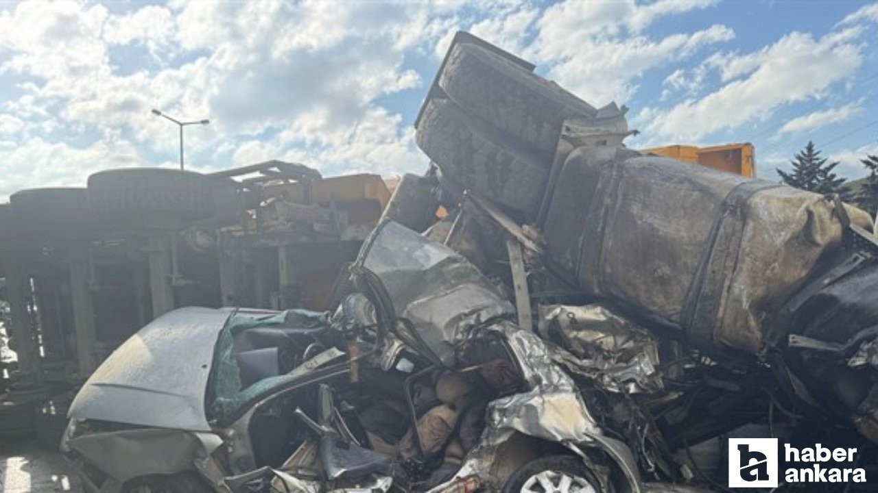 Anadolu Otoyolu'nda kaza: 2 kişi olay yerinde hayatını kaybetti