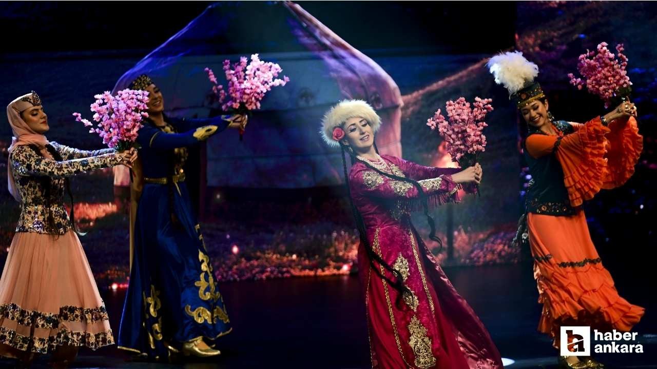 Ankara'da Türk Dünyası'nın ezgileri yankılandı