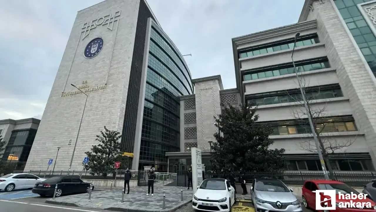 CHP aday çıkarmamıştı: Bursa Büyükşehir Belediyesi AK Parti'ye geçti!