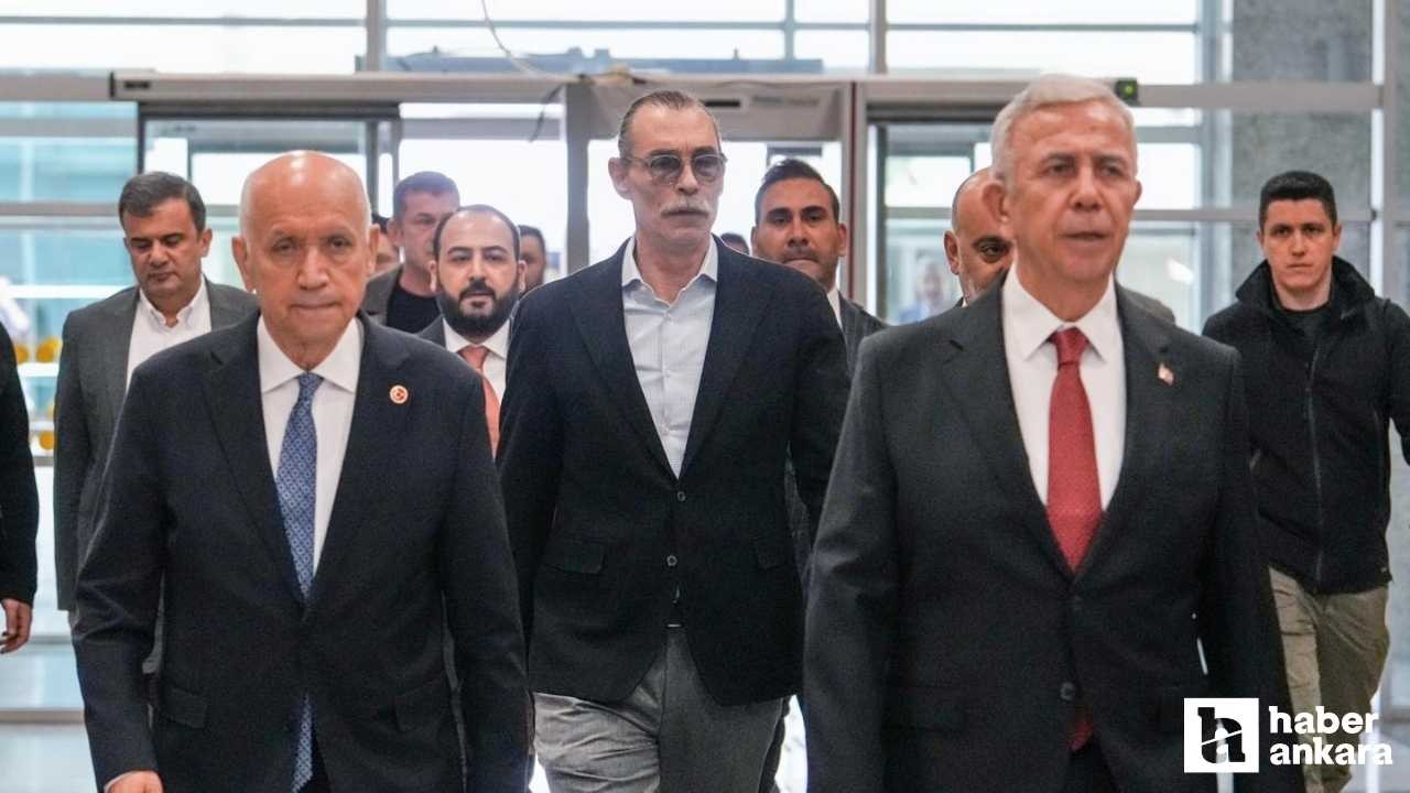 Etimesgut Belediye Başkanı Beşikcioğlu, ABB Başkanı Yavaş'ın basın açıklamasına katıldı