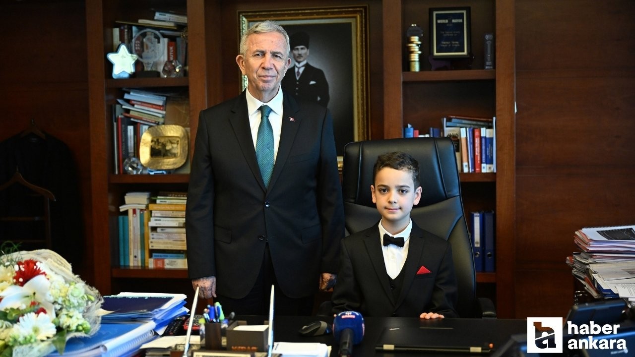 Mansur Yavaş, 23 Nisan'da koltuğunu çocuklara bıraktı