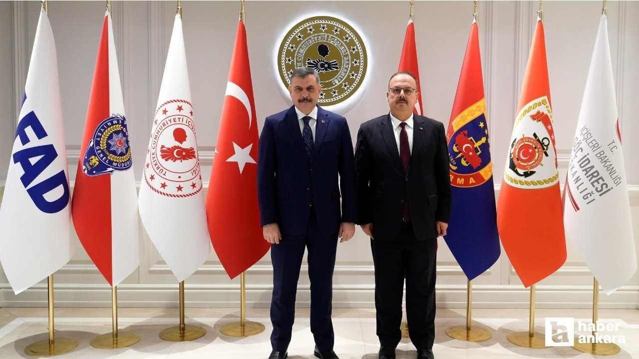 Bakan Mustafa Çiftçi, Ankara Valisi Canbolat'ı kabul etti