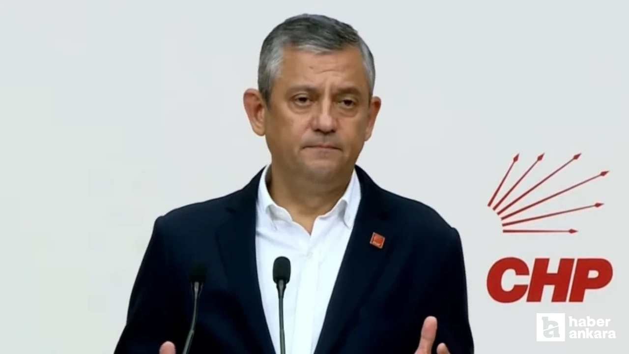 Özgür Özel: 