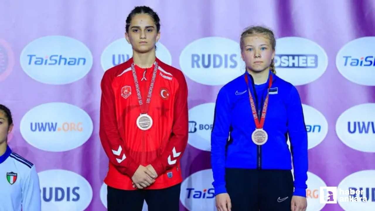 Türkiye, Avrupa 15 Yaş Altı Güreş Şampiyonası'nda günü 6 madalyayla tamamladı