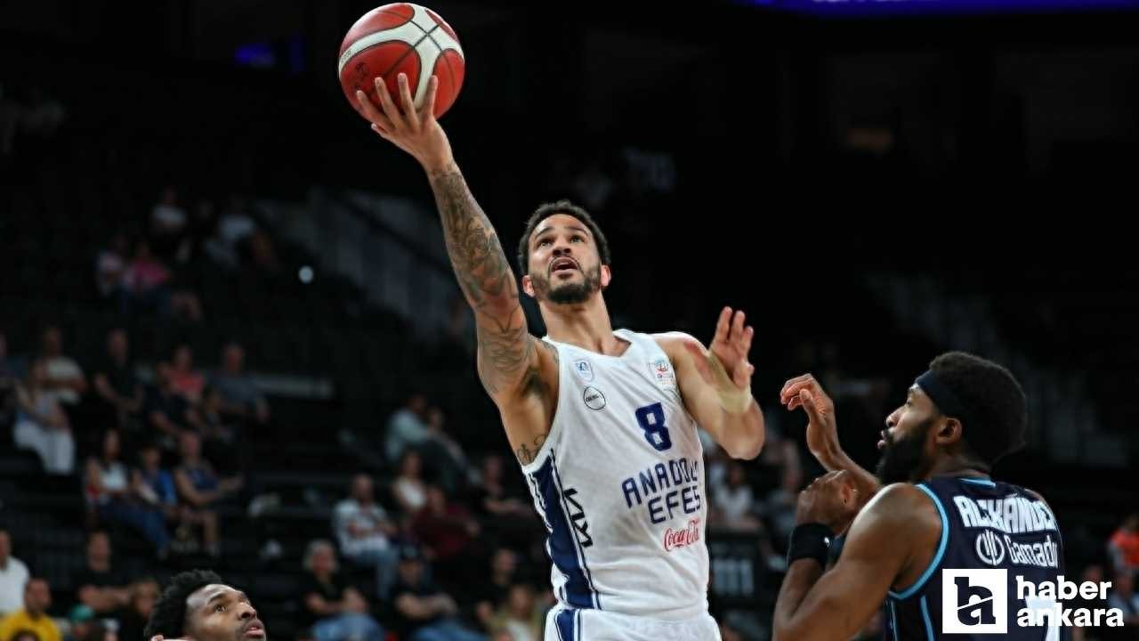 Play-off turunda Türk Telekom, Anadolu Efes'e 86-75 yenildi