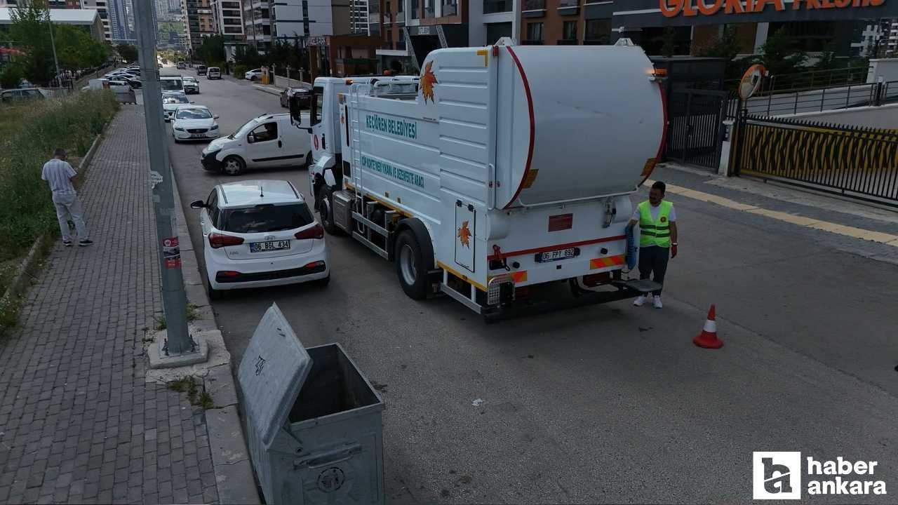 Keçiören Belediyesi ilçe genelinde çöp konteynerlerini yıkadı