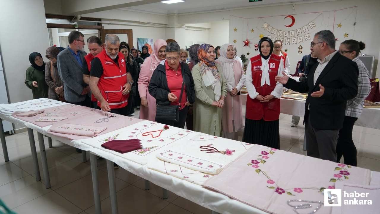 Polatlı'da "Sim Sırma" kursunun yıl sonu sergisind