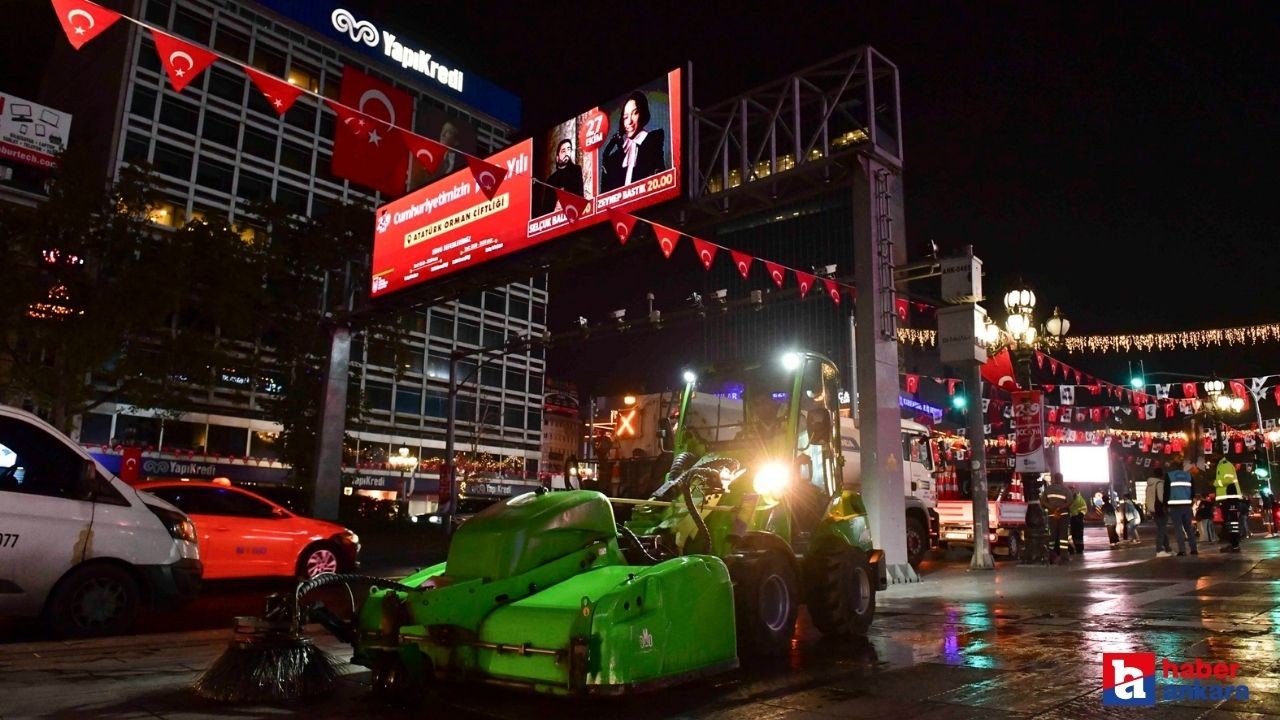 Ankara Büyükşehir Belediyesi Kent Estetiği Daire Başkanlığı'ndan Cumhuriyet Bayramı'na özel kent temizliği