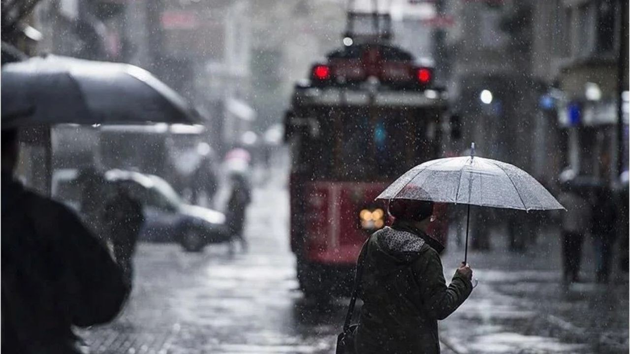 Meteoroloji'den Marmara ve Ege Bölgesi için sarı kodlu sağanak uyarısı!