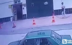 Polatlı'da apartmandaki ayakkabı hırsızlığı güvenlik kamerasında