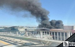 Sincan'da atık kağıt geri dönüşüm tesisinde yangın
