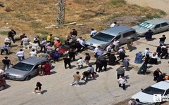 Sincan'da düğün salonu önünde kavga: Bir kişi darp edildi