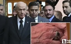Devlet Bahçeli'nin taktığı rozet ve yüzük dikkat çekti