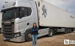 Ankara'da yaşayan genç kadın uzun yol tır şoförü oldu