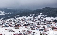 Ankara'nın yüksek kesimlerinde kar yağışı sürüyor!