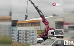 Sincan'da bir kişi vinçte sallandı: O anlar kameraya yansıdı!