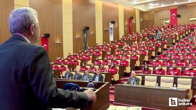 Mansur Yavaş yeni alınan 300 itfaiye personeliyle buluştu
