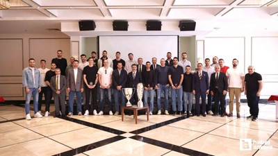 Şampiyon Ziraat Bankkart Erkek Voleybol Takımı yemekte buluştu