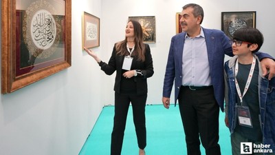 Bakan Tekin, Ankara'daki Uluslararası İslam Sanatları Fuarı'nı ziyaret etti