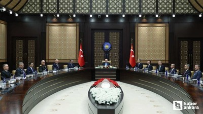 Cumhurbaşkanı Erdoğan Savunma Sanayii İcra Komitesi toplantısına başkanlık yaptı