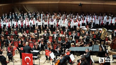 Başkentte 19 Mayıs özel konserinde gençler sahne aldı