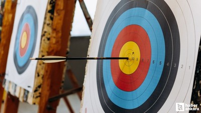 Sincan Belediyesi'nin Gençlik Haftası etkinlikleri okçuluk şampiyonasıyla başladı
