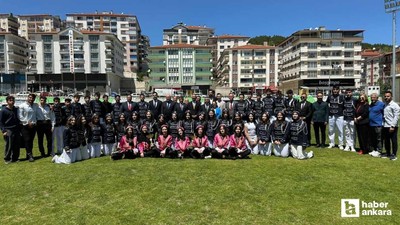 Kızılcahamam'da 19 Mayıs kutlamaları ilçe stadyumunda yapıldı
