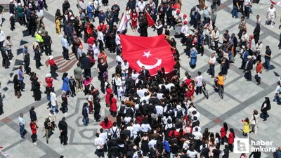 Sincan'da 19 Mayıs kutlamalarının adresi Lale Meydanı oldu