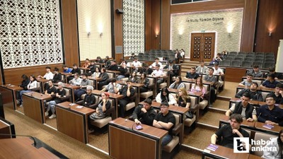 Keçiören Belediyesi YKS sınavı öncesi öğrencilere moral eğitimi verdi