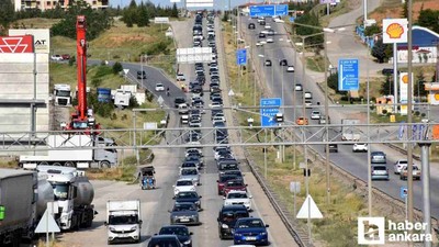 Kilit Kavşak gidiş yoğunluğundan sonra dönüş yoğunluğunu yaşıyor