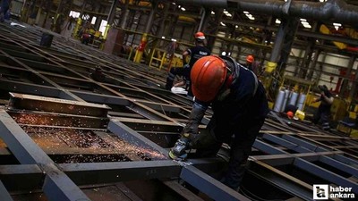 Hükümet 600 bin kamu işçisine zam teklifini saat 14.00'te açıklayacak