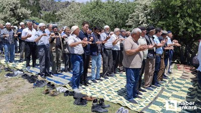 Beypazarı'nı kuraklık vurdu: Köylüler yağmur duasında bulundu!