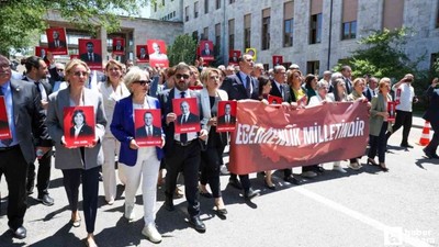 CHP'den ses getiren yürüyüş: Vekiller TBMM'den Adalet Bakanlığı'na yürüdü