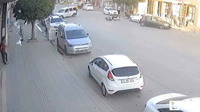 Çorum'da araba ile motosiklet çarpıştı: 2 yaralı!