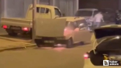Keçiören'de otomobilde çıkan yangını vatandaşlar söndürdü