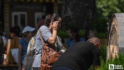 Başkentte vatandaşlar sıcaktan bunaldı!