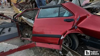 Bursa - Ankara karayolunda kaza: Bariyerlere çarpan sürücü öldü