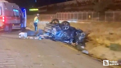 Etimesgut'ta 2 otomobil çarpıştı! Kazada 2 kişi hayatını kaybetti!