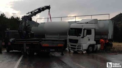 Ayaş'ta tır ve otomobil çarpışmasında araç 30 metre sürüklendi!