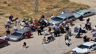 Sincan'da düğün salonu önünde kavga: Bir kişi darp edildi