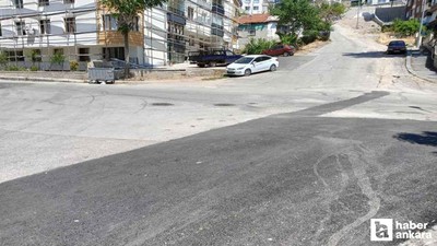 Mamak'ta sürücü fren yerine gaza bastı: 2 kişi yaralandı!