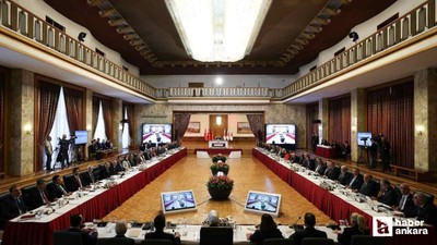 Terörsüz Türkiye komisyonu şehit ailelerini ve gazileri dinledi
