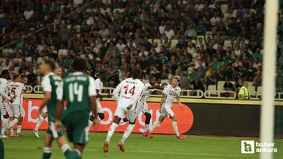 Samsunspor öne geçtiği maçta Panathinaikos'a 2-1 mağlup oldu